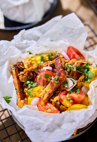 Herzhafte Ofenpäckchen mit endori veganem Chicken BBQ Herzhafte Ofenpäckchen mit endori veganem Chicken BBQ