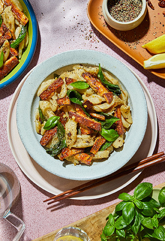 Stir Fry mit veganem Chicken Natur Stir Fry mit veganem Chicken Natur