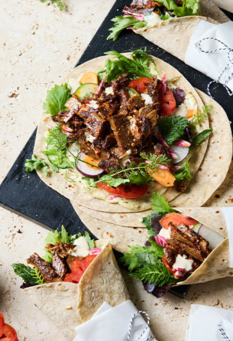 Paprika-Beef-Wrap mit Avocadocreme Paprika-Beef-Wrap mit Avocadocreme