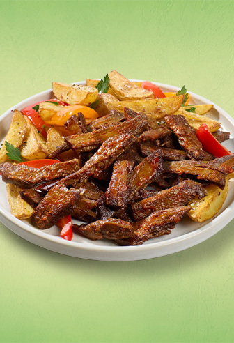 Ungarische Pfanne mit veganem Beef Ungarische Pfanne mit veganem Beef