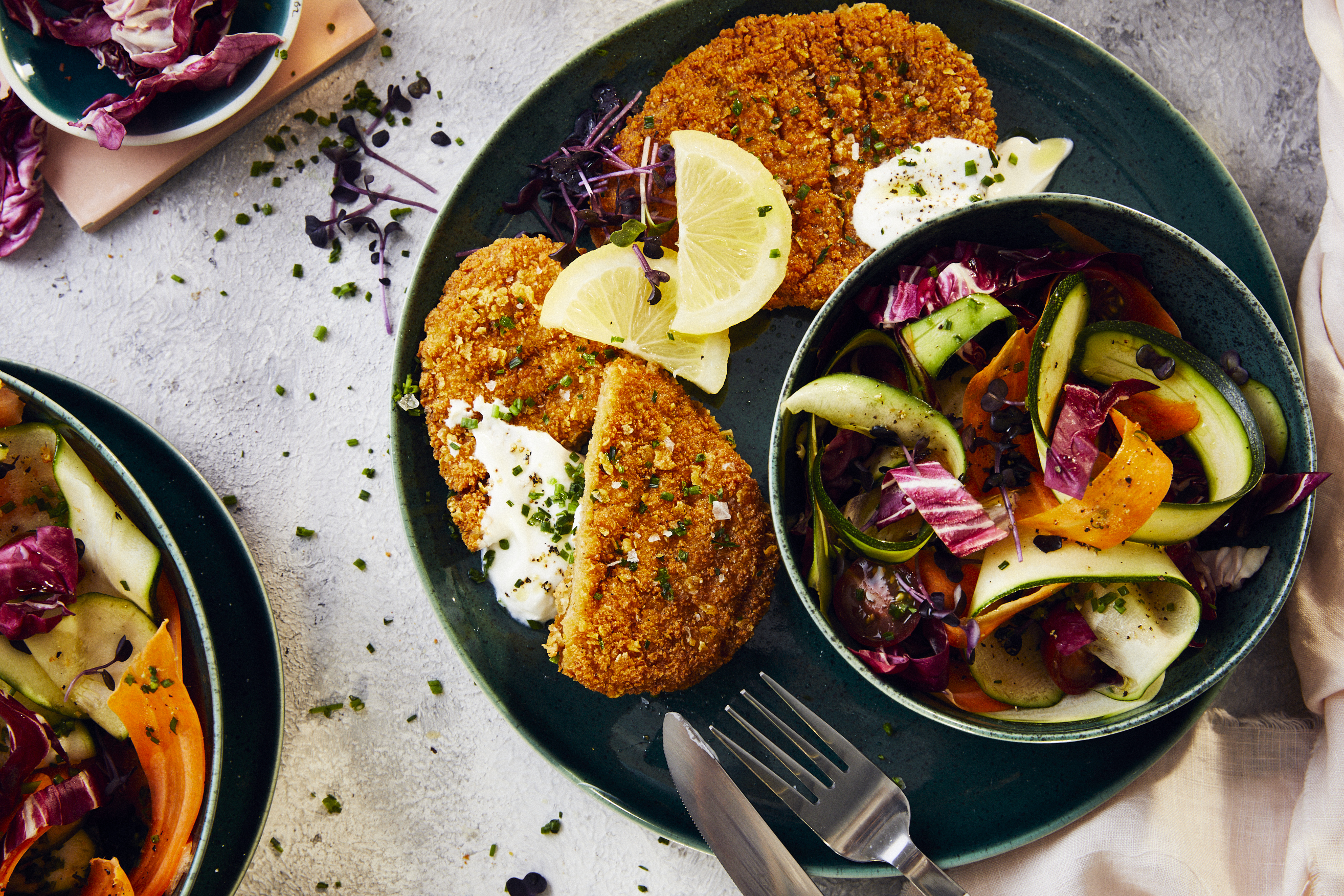 endori H2 Schnitzel mit Zuccini Salat 3050 endori H2 Schnitzel mit Zuccini Salat 3050